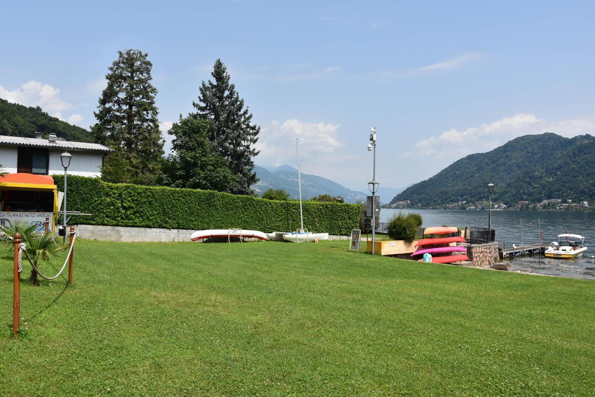 Zara House - Lake And Pet Friendly Brusimpiano Kültér fotó
